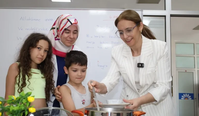 baskan-vekili-abisten-ko-mek-yaz-kurslarina-ziyaret-epwSy7I5.webp