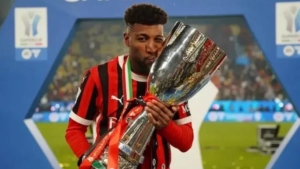 besiktas-sag-bek-transferinde-emerson-royale-yoneldi-SZXJsykY.jpg