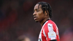 besiktasi-vazgeciren-transfer-kyle-walker-peters-west-ham-unitedta-jRGAgHFn.jpg