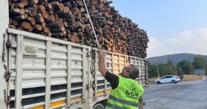 bilecik-pazaryerinde-orman-emvali-denetimi-P7IrO9nH.webp