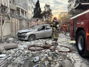 bir-bolgenin-umutsuzlugu-ve-gelecege-dair-karanlik-perspektifler-12lwAcHD.jpg
