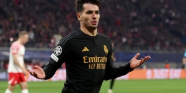 fenerbahcede-brahim-diaz-coskusu-yuz-binlerce-taraftar-akin-etti-CD6c1lhM.jpg