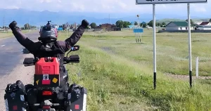 kesan-docek-motorculari-15-bin-kilometrelik-orta-asya-macerasini-tamamladi-OrWbadb6.webp