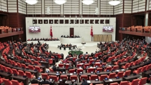 tbmmde-sandalye-dagiliminda-degisiklikler-KvUcBQAy.jpg