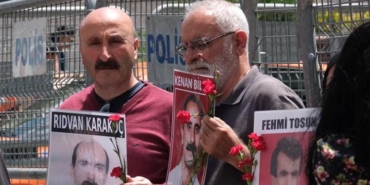 90larin-golgesi-beyaz-toros-ne-anlatiyor-CPhIShSP.jpg