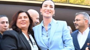 akpli-saribastan-cerciogluna-surpriz-ovgu-aydinda-yeni-bir-donem-basliyor-pbItx7ja.jpg