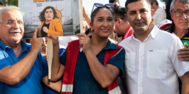 cerciogluna-tepki-kusadasi-belediye-baskani-gunel-tehditler-ve-sik-yetler-hakkinda-konustu-TzYyyJPc.jpg