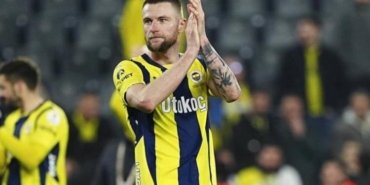 feyenoord-maci-oncesi-skriniardan-taraftara-guclu-mesaj-birlikte-savasalim-OKacFzng.jpg