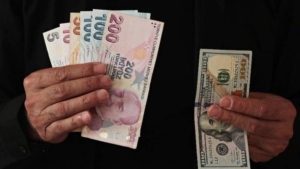 piyasalarda-dolartl-icin-sene-sonu-beklentisi-yukseliste-A5sInzDX.jpg
