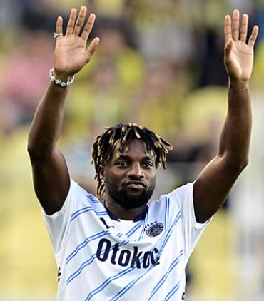 saint-maximin-club-americaya-transfer-oldu-t2OjqCnN.jpg