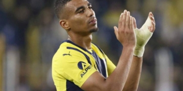 fenerbahce-djikunun-rusyaya-transferi-icin-tum-islemleri-tamamladi-YlkiFcrL.jpg