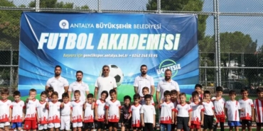 antalya-buyuksehir-cocuklari-spora-tesvik-ediyor-LqGvYHqM.jpg