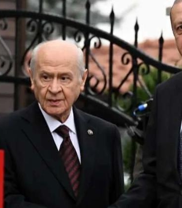 erdogan-ve-bahceli-saat-1800de-bir-araya-gelecek-jDlxPEJV.jpg
