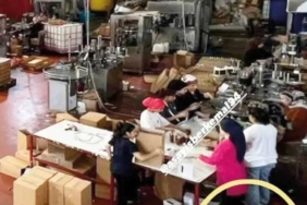 parfum-fabrikasi-faciasinda-skandal-iddialar-zabitaya-parfum-ve-sigara-verip-denetimden-kaciyordu-apn7etdc.jpg