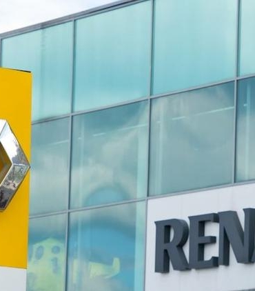 renaulttan-acil-geri-cagirma-park-halinde-arac-hareket-edebilir-36JvPGis.jpg