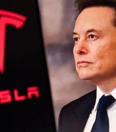 tesla-cybertruck-direktoru-awasthi-ayrildi-G6YLgAbe.jpg