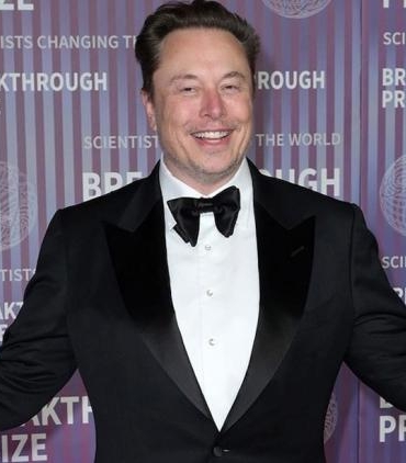 elon-musk-servetiyle-tarih-yazdi-749-milyar-dolar-bNWEx1HH.jpg