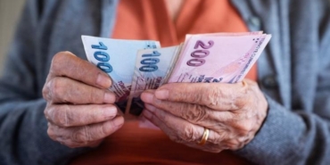 emekli-maaslarinda-prim-borcu-kesintisi-yarin-basliyor-Q2rmGhiH.jpg