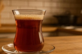 yanik-riski-tasiyan-cay-bardaklari-toplatiliyor-6OPy1A2b.jpg