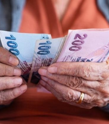 en-dusuk-emekli-maasi-20-bin-tl-oluyor-JwtGQfij.jpg