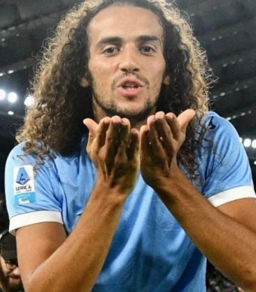 fenerbahcede-tarihi-transfer-matteo-guendouzi-rekorla-geliyor-tOqGuBLW.jpg