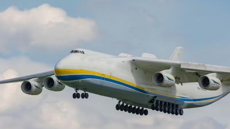 gokyuzunun-devi-antonov-an-225-mriya-ldqIArmx.jpg
