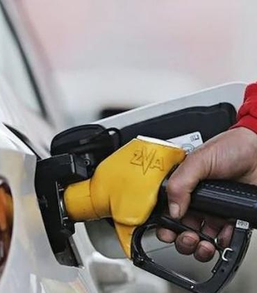 fransa-hukumeti-akaryakit-fiyatlarindaki-artisa-karsi-yeni-destek-paketi-hazirliyor-fH9ElPCx.jpg