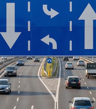 polonyada-yeni-f-23-trafik-isareti-uygulamasi-yururluge-girdi-9vYeBmyQ.jpg