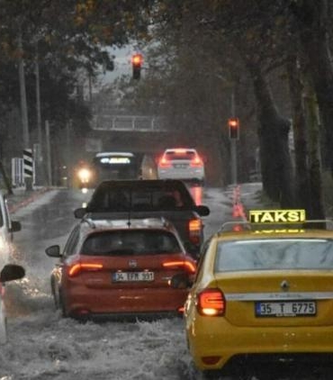 turkiye-genelinde-saganak-yagis-etkili-olacak-11-ilde-kar-bekleniyor-ZPqVuykp.jpg