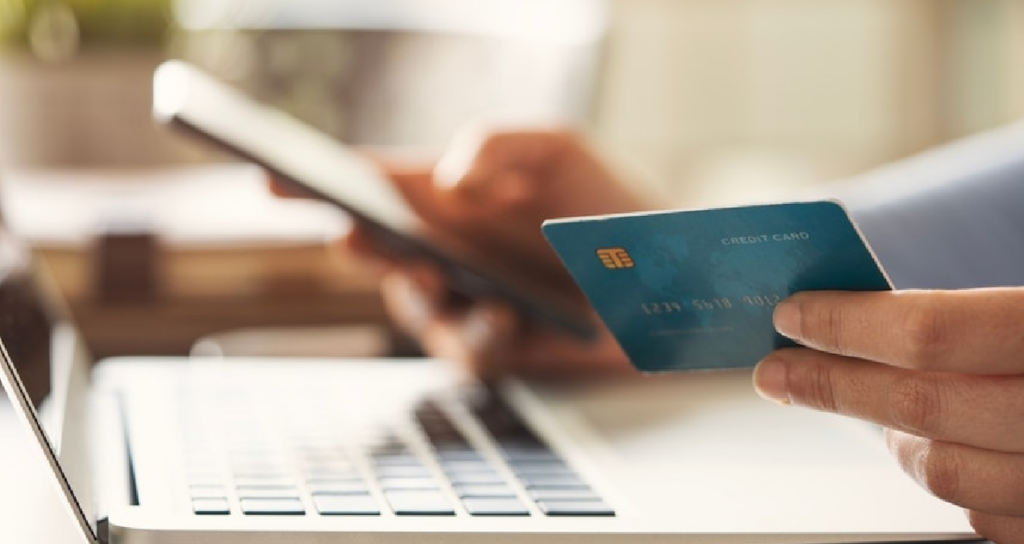 E-Ticaret Alışverişlerinde Gerçek Sipariş Bilgilerini Kullanan Dolandırıcılara Karşı Güvenlik Uyarısı Yapıldı
