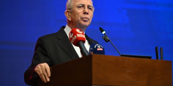 Müslim Sarı'nın Açıklamalarının Ardından Mansur Yavaş CHP'den İstifa Etti