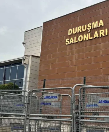 İBB Davasında Duruşma Sürerken Kanser Tedavisi Gören Sanığın Yakalama Kararı Kaldırıldı