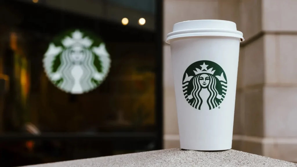 Starbucks Kuzey Amerika Genelinde Yaklaşık 250 Şubesini Kapatma Kararı Aldı