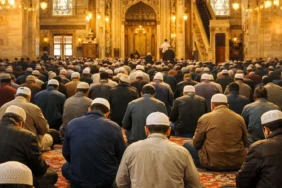 Diyanet İşleri Başkanlığı cuma hutbesinde sosyal medyada mahremiyet ve doğruluk uyarısında bulundu
