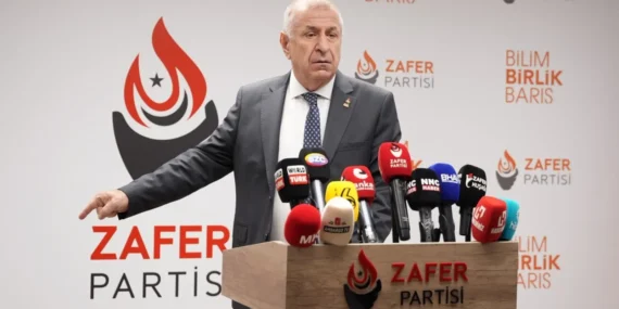 Ümit Özdağ Bir Devlet Görevlisine Ait Fon Gelirinin İsviçre’de İncelendiğini Öne Sürdü