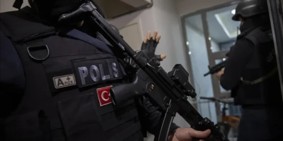 Tokat'ta Silah Kaçakçılığı Operasyonunda 29 Şüpheli Gözaltına Alındı