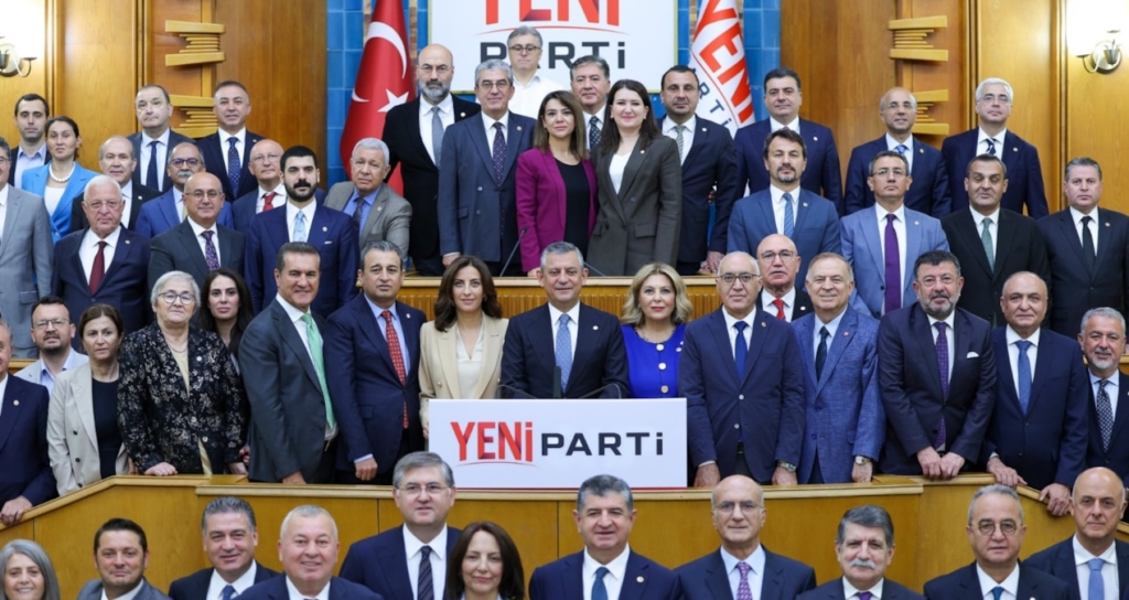 YENİ Parti AYM Savunmasını Sundu ve Olası Karara Karşı Alternatif İsimlerini Belirledi