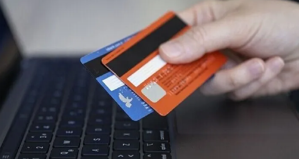 Kredi Kartıyla Altın Alıp Nakde Çevirenlere Bankalardan Limit ve Hukuk Uyarısı