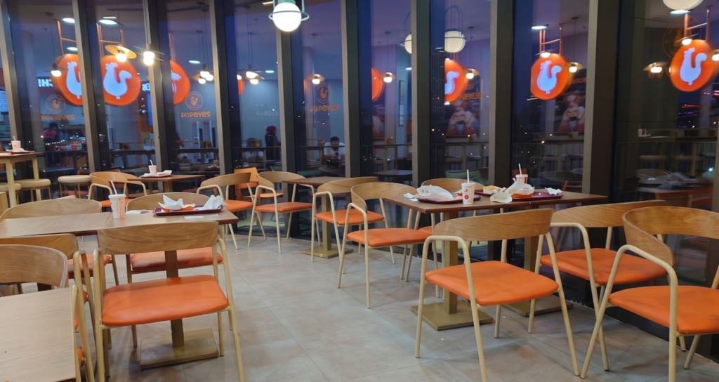 Popeyes İşletmecisi Sailormen İflastan Çıkış İçin Restoranlarını Sattı ve Kapattı