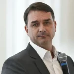 Brezilya'da Seçimi Kaybeden Flavio Bolsonaro'nun Pasaport Kararına Rağmen ABD'ye Kaçtığı İddia Edildi