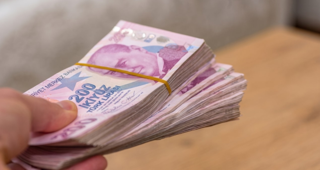 Asgari Ücret Tespit Komisyonu Öncesi 2027 Yılı İçin Üç Zam Senaryosu Hesaplandı