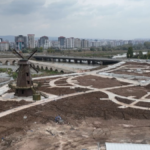 Sivas'ta Kızılırmak Kıyısına Kurulacak Rekreasyon Alanı Dört Etapta Tamamlanacak