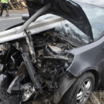 Gümüşhane'de Otomobilin Bariyerlere Çarpması Sonucu Bir Kişi Öldü, Dört Kişi Yaralandı