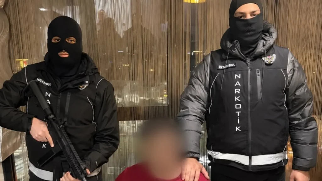 Belçika'nın Uluslararası Seviyede Aradığı Uyuşturucu Şebekesi Yöneticisi İstanbul'da Yakalandı